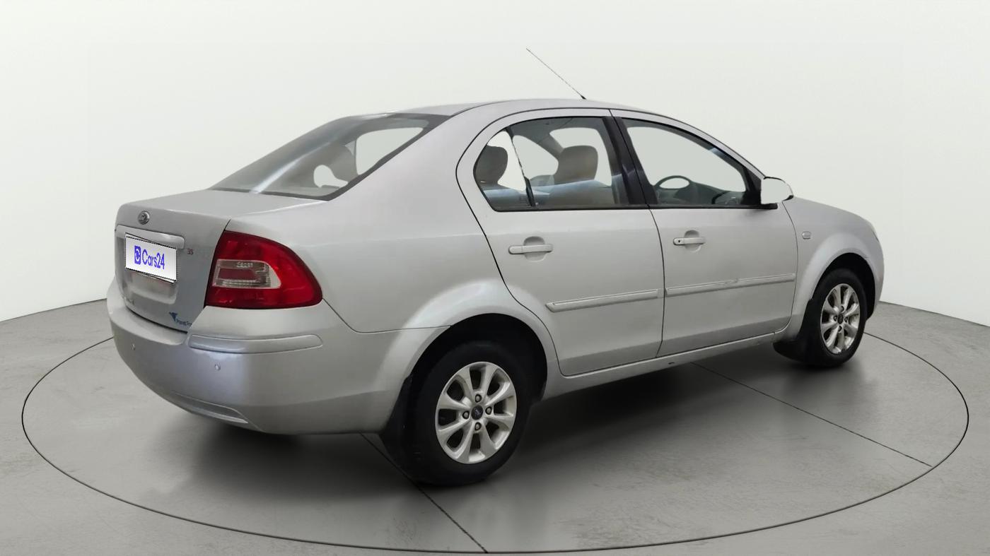 2013 Ford Classic 1.6 DURATEC TITANIUM, Petrol, Manual, 74,249 km, Right Back Diagonal