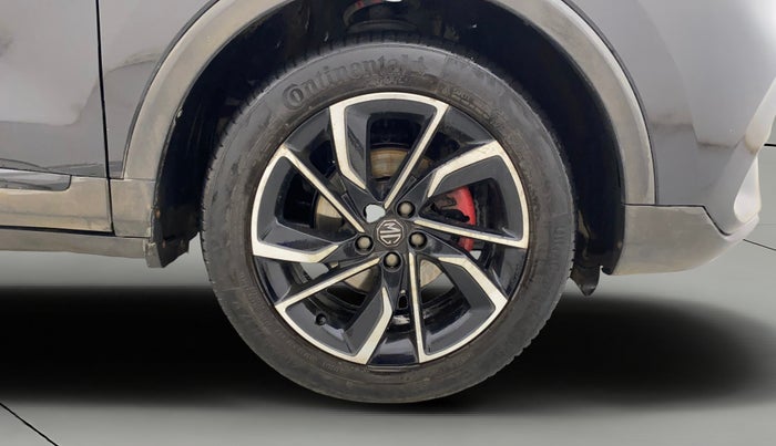 2022 MG ASTOR SAVVY 1.3 TURBO AT S RED, Petrol, Automatic, 36,303 km, Right Front Wheel