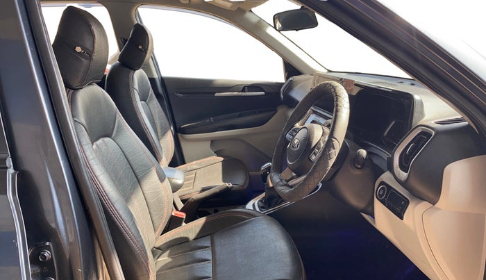 2021 KIA SONET HTX 1.0 IMT, Petrol, Manual, 52,216 km, Right Side Front Door Cabin