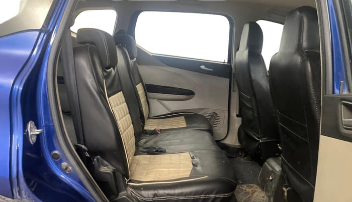 2019 Renault TRIBER RXZ, Petrol, Manual, 34,499 km, Right Side Rear Door Cabin