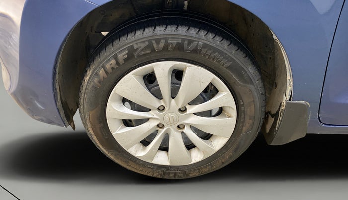 2017 Maruti Baleno DELTA PETROL 1.2, Petrol, Manual, 68,904 km, Left Front Wheel