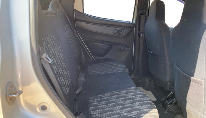 2019 Renault Kwid RXL, Petrol, Manual, 24,999 km, Right Side Rear Door Cabin