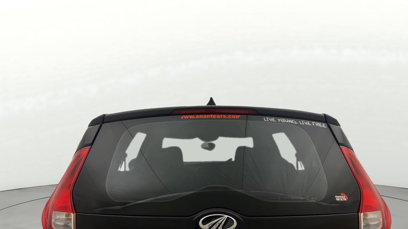 2018 Mahindra MARAZZO M2 7STR, Diesel, Manual, 1,13,503 km, Rear Windshield