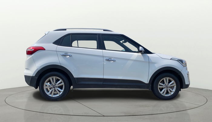 2017 Hyundai Creta SX PLUS 1.6 DIESEL, Diesel, Manual, 1,24,911 km, Right Side View
