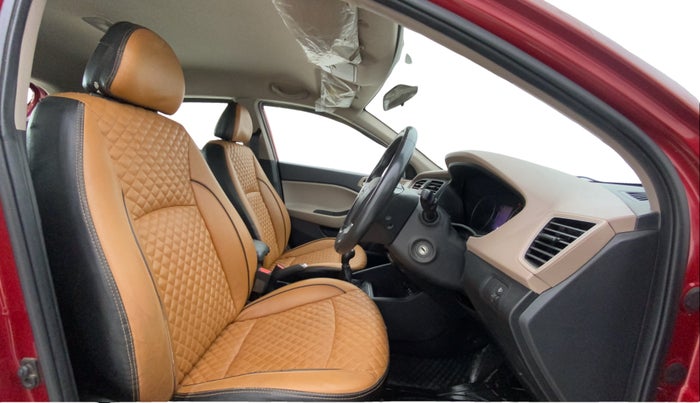 2020 Hyundai Elite i20 SPORTZ PLUS 1.2, Petrol, Manual, 28,429 km, Right Side Front Door Cabin