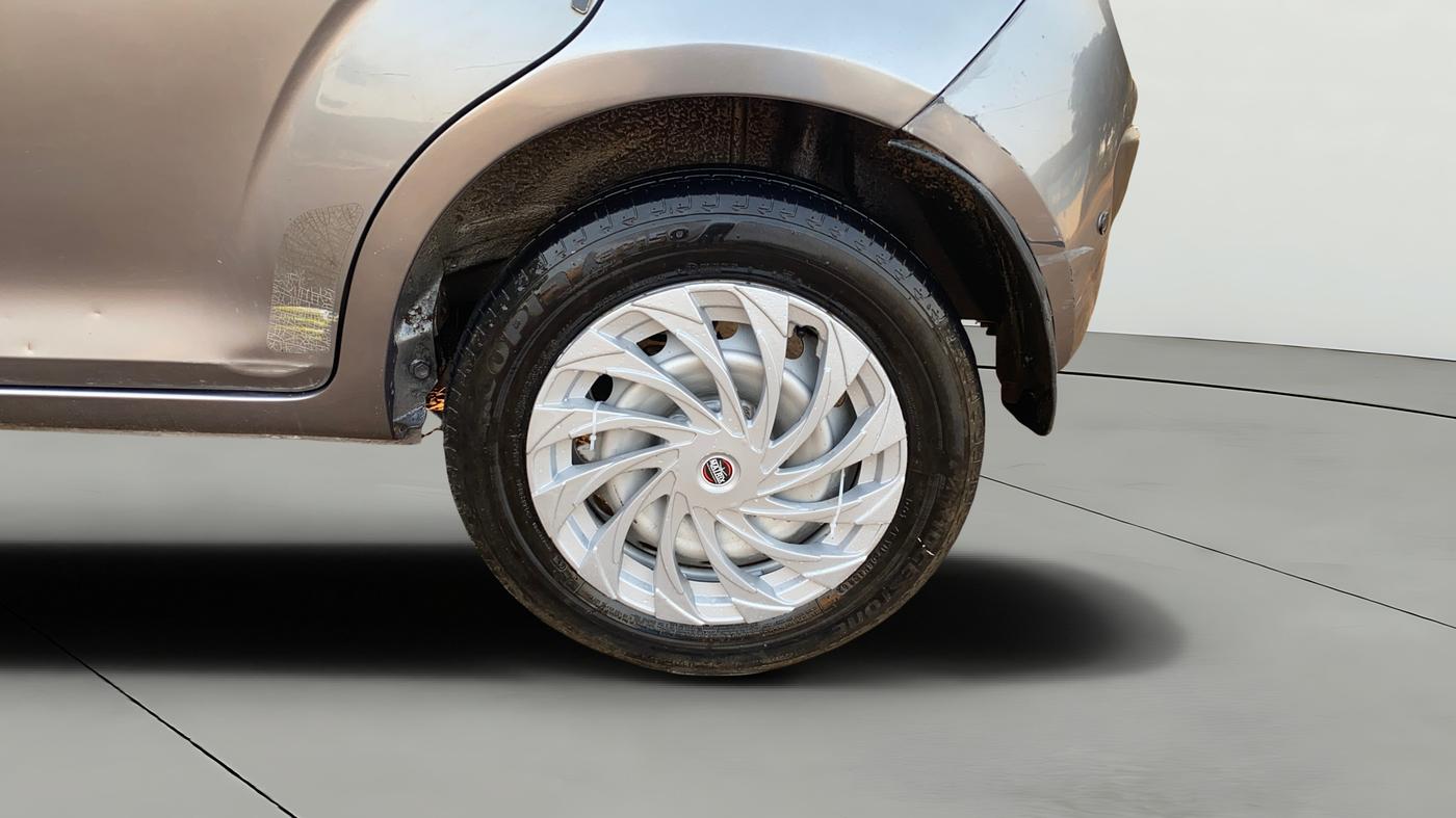 2018 Maruti IGNIS SIGMA 1.2, Petrol, Manual, 57,597 km, Left Rear Wheel