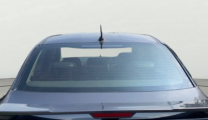 2022 Hyundai AURA S 1.2 AMT, Petrol, Automatic, 21,153 km, Rear Windshield