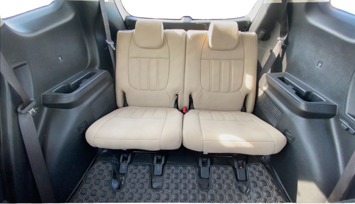 2022 KIA CARENS PREMIUM 1.4 PETROL 7 STR, Petrol, Manual, 67,834 km, Third Seat Row ( optional )