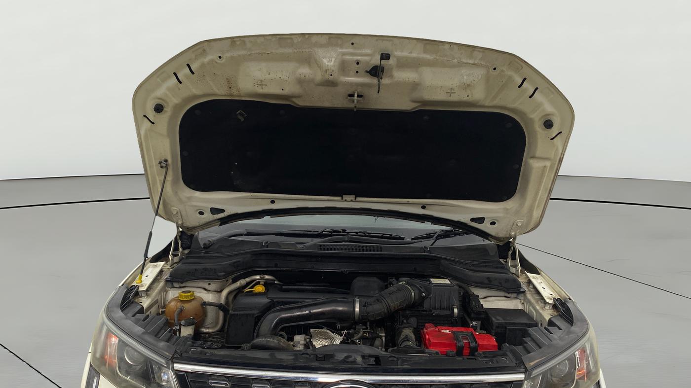 2022 Mahindra XUV300 W8 (O) 1.5 DIESEL AMT, Diesel, Automatic, 86,532 km, Open Bonet