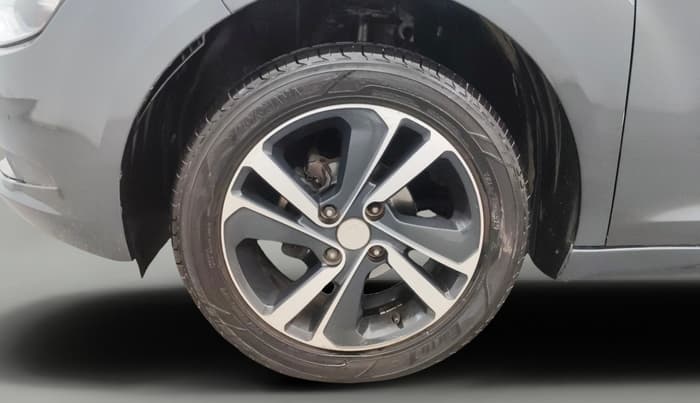 2021 Tata ALTROZ XZ PETROL, Petrol, Manual, 67,879 km, Left Front Wheel