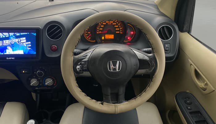 2014 Honda Amaze 1.5L I-DTEC SX, Diesel, Manual, 1,04,927 km, Steering Wheel Close Up
