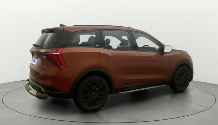2024 Mahindra XUV700 AX 7 LUXURY P AT 7 STR, Petrol, Automatic, 28,763 km, Right Back Diagonal