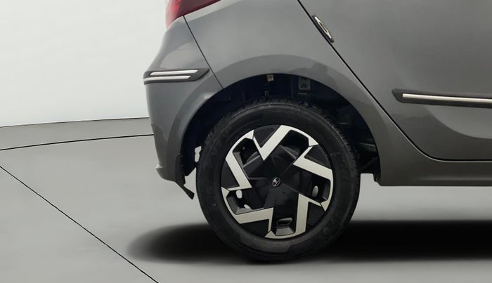 2025 Tata Tiago XM PETROL, Petrol, Manual, 4,416 km, Right Rear Wheel