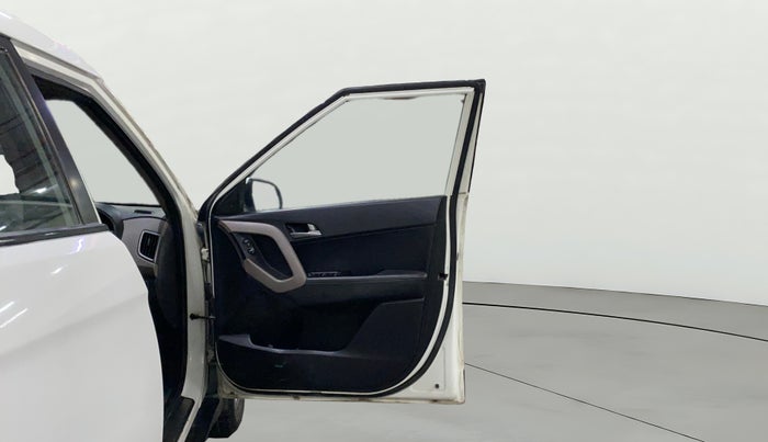 2017 Hyundai Creta SX (O) 1.6 DIESEL, Diesel, Manual, 90,413 km, RHS Front Door