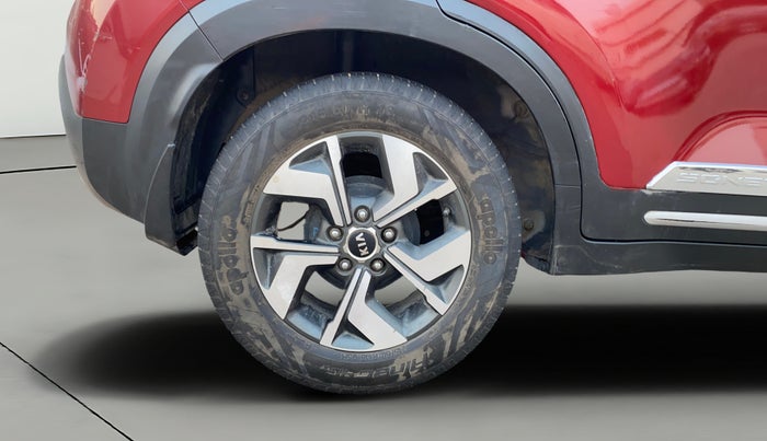 2021 KIA SONET HTX PLUS 1.0 IMT, Petrol, Manual, 29,577 km, Right Rear Wheel