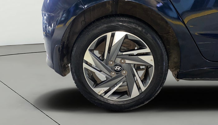 2023 Hyundai NEW I20 ASTA (O) 1.2 AT, Petrol, Automatic, 35,729 km, Right Rear Wheel