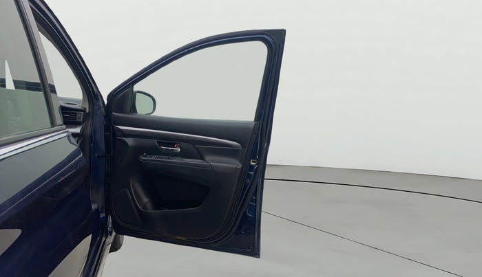 2022 Maruti XL6 ALPHA MT, Petrol, Manual, 62,851 km, RHS Front Door