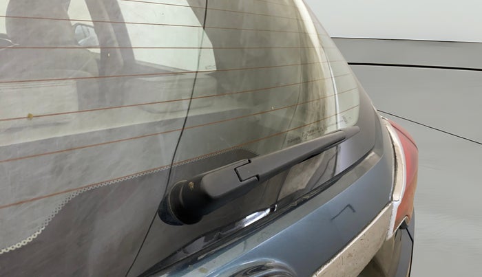 2021 Mahindra XUV300 W8 (O) 1.2 PETROL, Petrol, Manual, 33,153 km, Rear Wiper