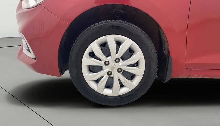 2018 Hyundai Verna 1.4 EX PETROL, Petrol, Manual, 77,257 km, Left Front Wheel