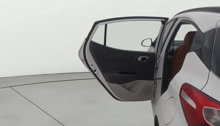 2020 Hyundai GRAND I10 NIOS SPORTZ AMT 1.2 KAPPA VTVT, Petrol, Automatic, 55,380 km, LHS Rear Door