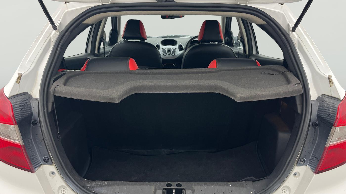 2016 Ford New Figo TITANIUM PLUS 1.2 PETROL, Petrol, Manual, 53,570 km, Boot Open Zoomed View