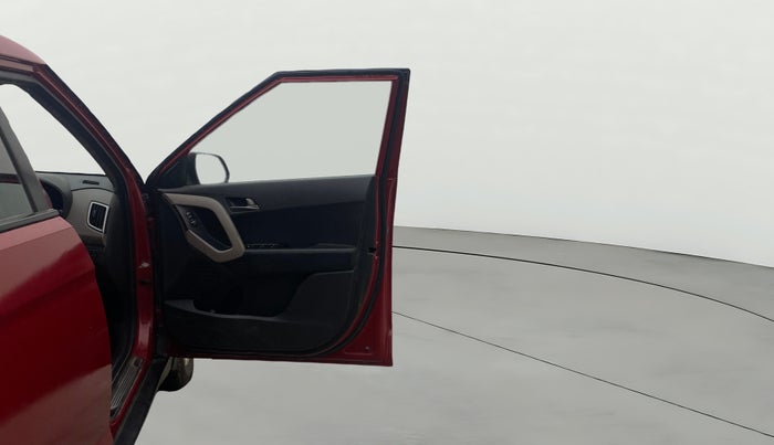 2016 Hyundai Creta SX PLUS 1.6 PETROL, Petrol, Manual, 81,880 km, RHS Front Door