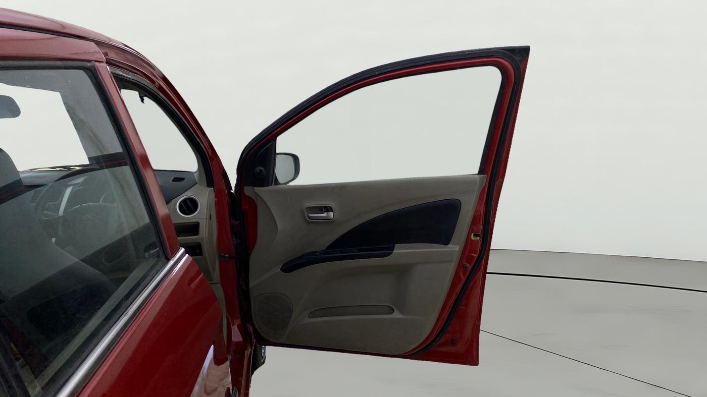 2015 Maruti Celerio VXI CNG, CNG, Manual, 94,564 km, RHS Front Door