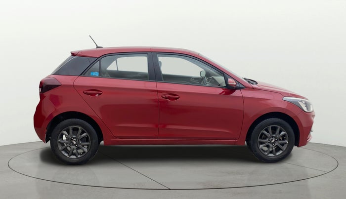2018 Hyundai Elite i20 ASTA 1.2, Petrol, Manual, 1,14,401 km, Right Side View