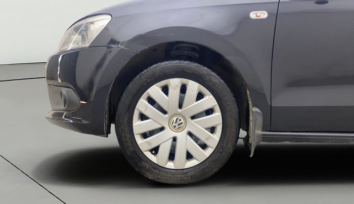 2013 Volkswagen Vento COMFORTLINE DIESEL 1.6, Diesel, Manual, 1,23,502 km, Left Front Wheel