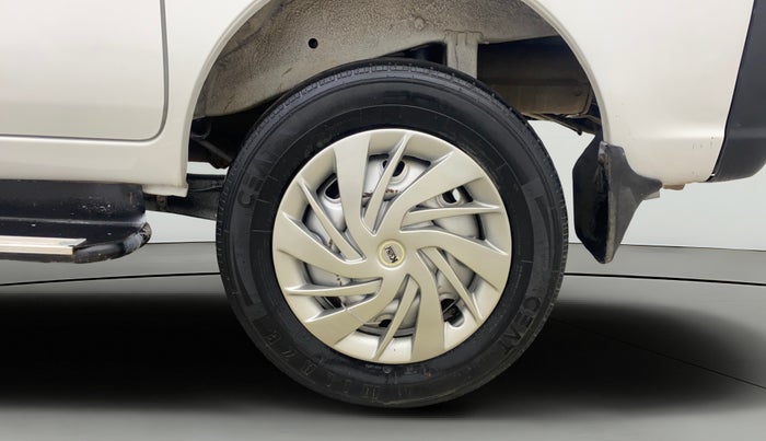 2021 Maruti Eeco 7 STR, Petrol, Manual, 61,159 km, Left Rear Wheel