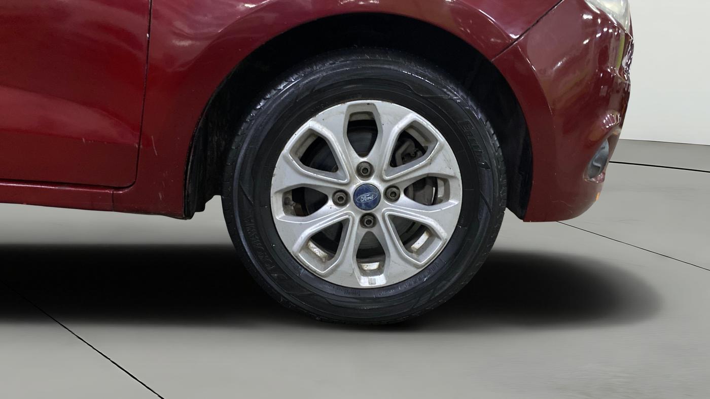 2016 Ford Figo Aspire TITANIUM1.5 DIESEL, Diesel, Manual, 94,179 km, Right Front Wheel