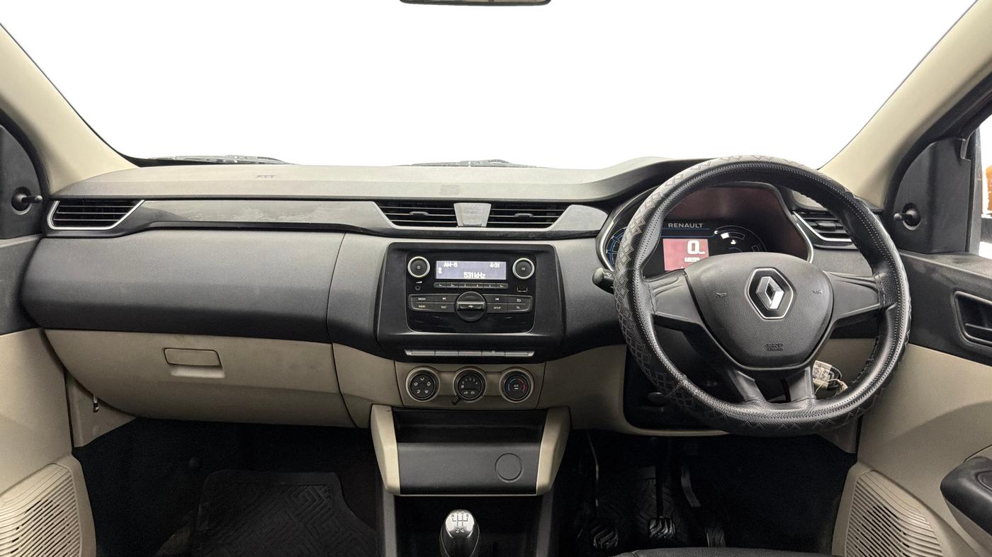 2020 Renault TRIBER RXL MT, Petrol, Manual, 68,082 km, Dashboard