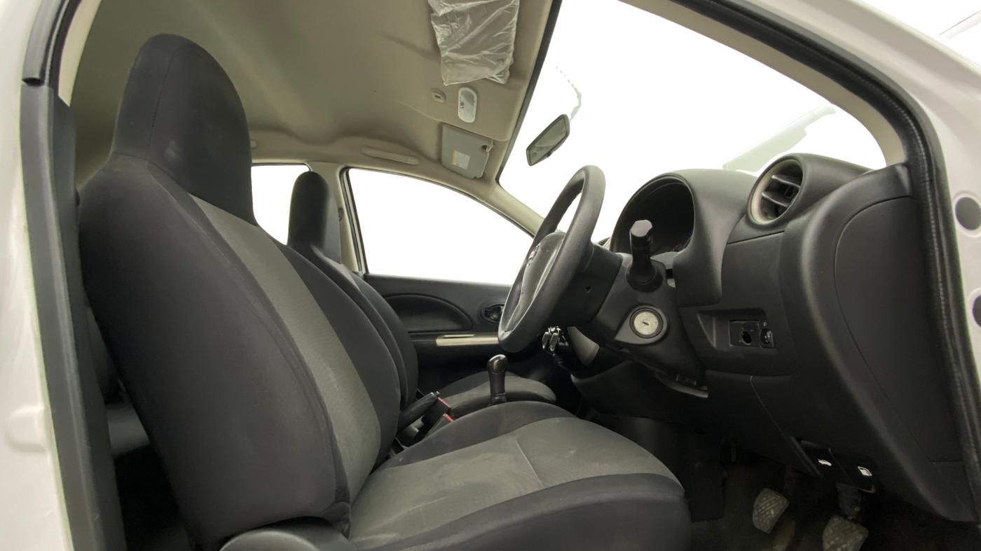 2019 Nissan Micra Active XV, Petrol, Manual, 48,737 km, Right Side Front Door Cabin