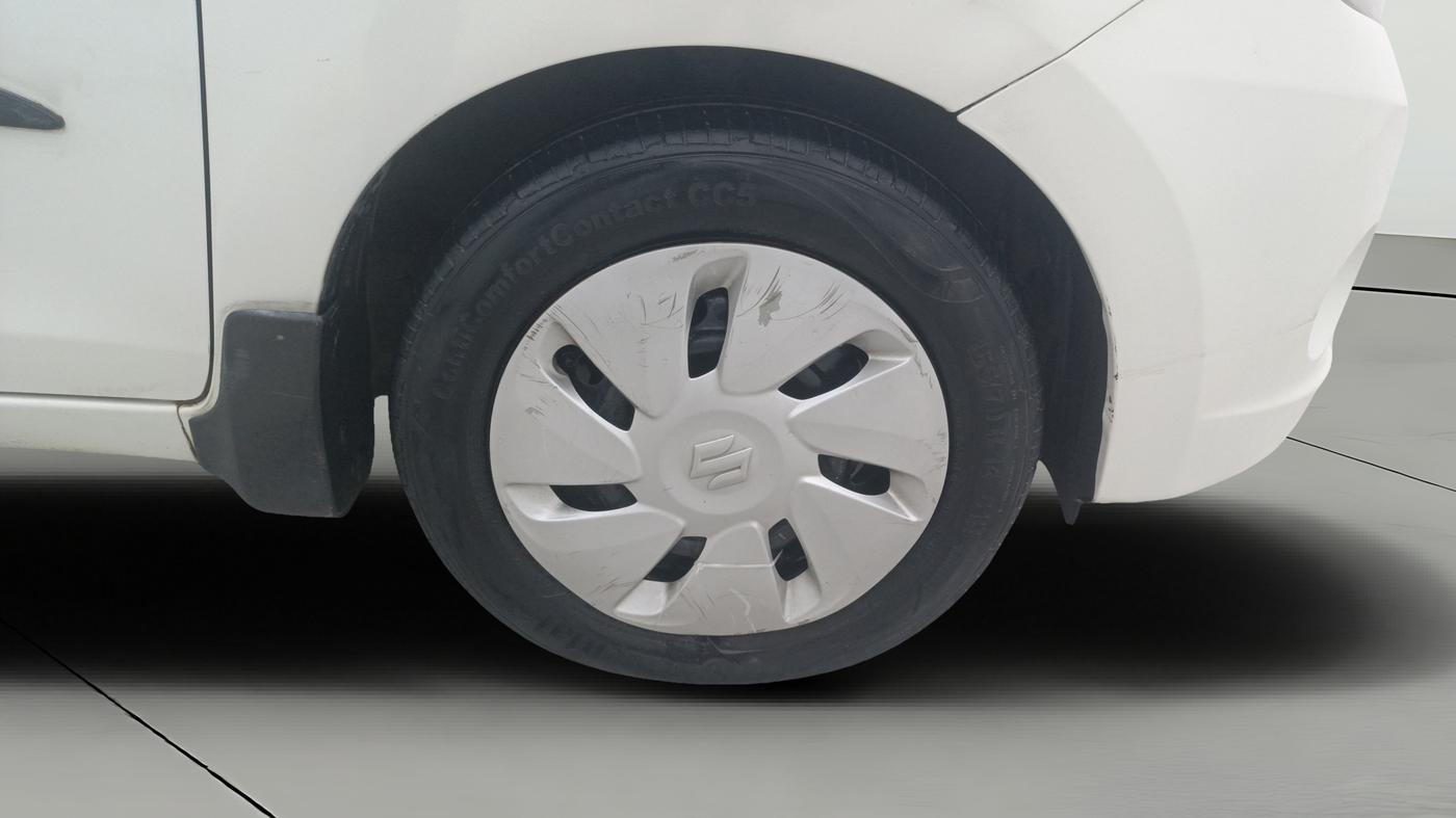2015 Maruti Celerio VXI AMT, Petrol, Automatic, 1,08,145 km, Right Front Wheel