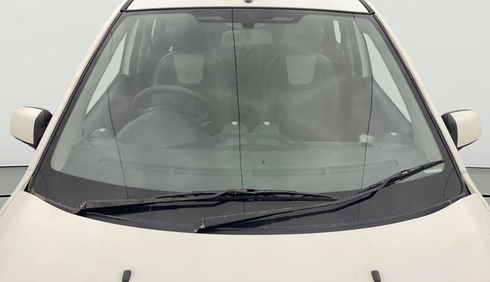 2012 Ford Figo ZXI 1.4 DIESEL, Diesel, Manual, 71,049 km, Front Windshield