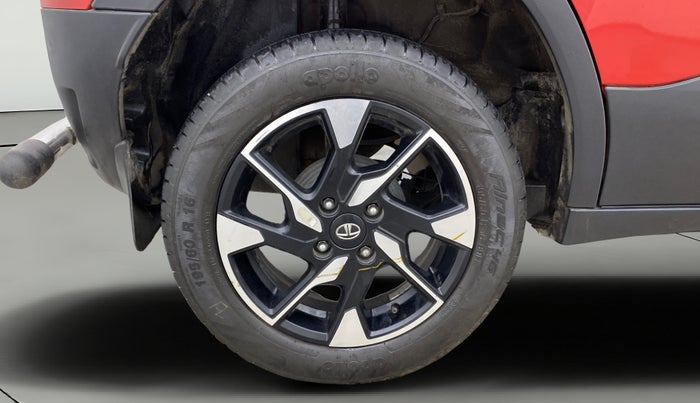 2021 Tata PUNCH CREATIVE  1.2 RTN DUAL TONE, Petrol, Manual, 33,817 km, Right Rear Wheel