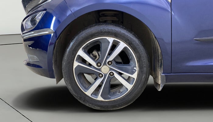 2022 Tata ALTROZ XZA PLUS, Petrol, Automatic, 19,931 km, Left Front Wheel