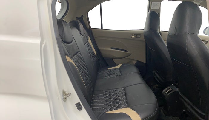 2019 Hyundai NEW SANTRO SPORTZ CNG, CNG, Manual, 1,38,197 km, Right Side Rear Door Cabin