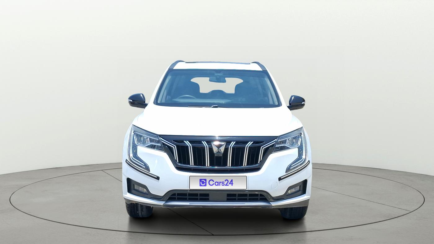 2022 Mahindra XUV700 AX 5 P MT 5 STR, Petrol, Manual, 54,792 km, Front