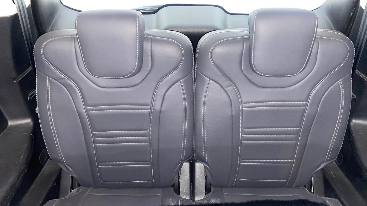 2022 Mahindra XUV700 AX 5 D MT 7 STR, Diesel, Manual, 69,388 km, Third Seat Row ( optional )