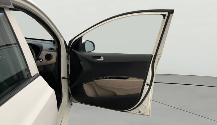 2016 Hyundai Grand i10 ASTA (O) 1.2 KAPPA VTVT, Petrol, Manual, 57,022 km, RHS Front Door