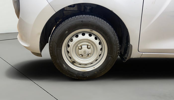 2021 Hyundai NEW SANTRO SPORTZ EXECUTIVE MT CNG, CNG, Manual, 79,736 km, Left Front Wheel