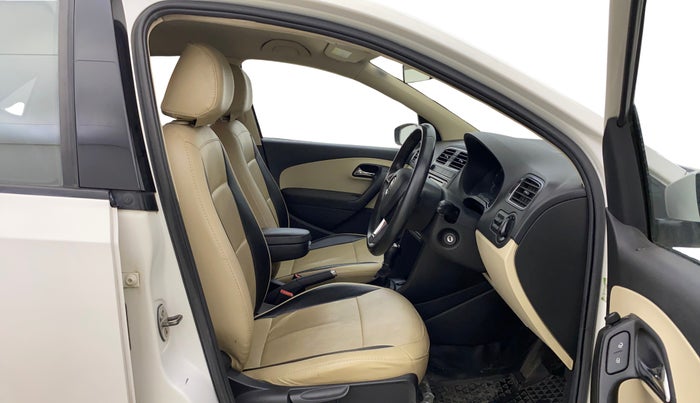 2019 Skoda Rapid AMBITION 1.6 MPI AT, Petrol, Automatic, 28,819 km, Right Side Front Door Cabin