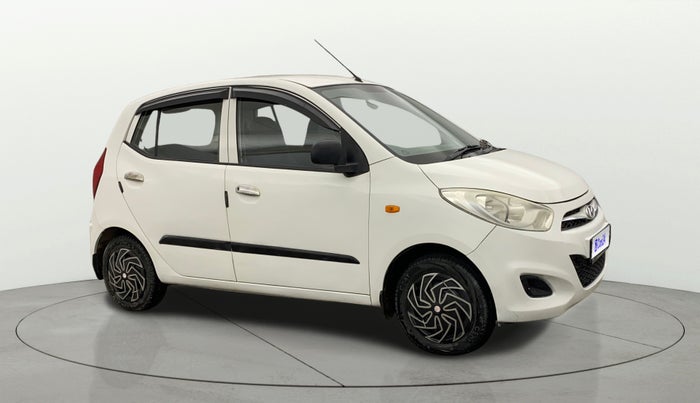 2015 Hyundai i10 MAGNA 1.1, CNG, Manual, 54,843 km, Right Front Diagonal