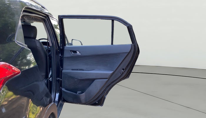 2016 Hyundai Creta SX PLUS AT 1.6 PETROL, Petrol, Automatic, 65,455 km, RHS Rear Door