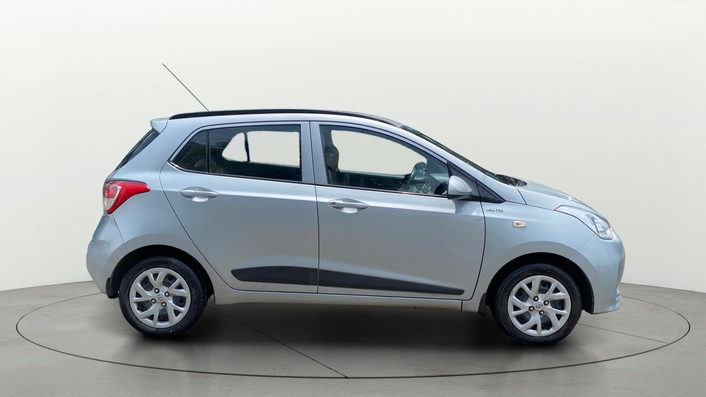 2018 Hyundai Grand i10 MAGNA AT 1.2 KAPPA VTVT, Petrol, Automatic, 25,209 km, Right Side View