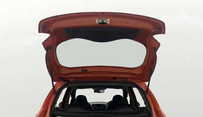 2017 Hyundai Grand i10 SPORTZ 1.2 KAPPA VTVT, Petrol, Manual, 1,43,469 km, Boot Door Open