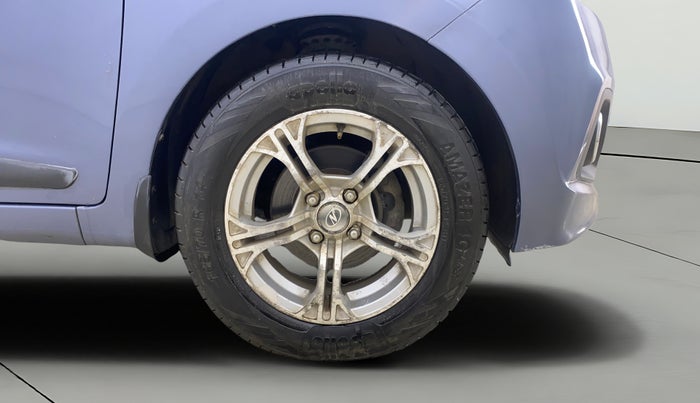 2014 Hyundai Grand i10 SPORTZ 1.2 KAPPA VTVT, Petrol, Manual, 33,989 km, Right Front Wheel