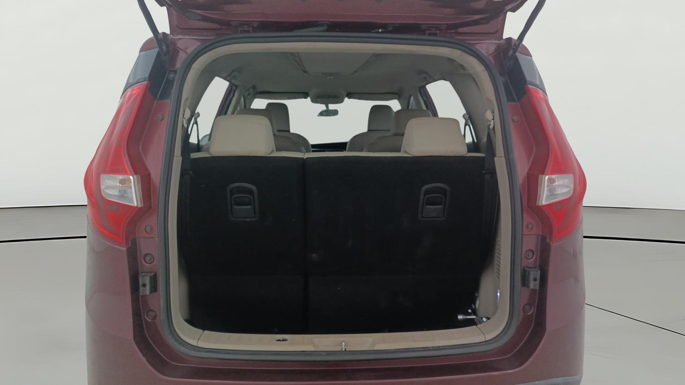 2018 Mahindra MARAZZO M8 7 STR, Diesel, Manual, 90,208 km, Boot Open Zoomed View