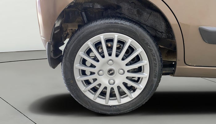 2017 Maruti Wagon R 1.0 VXI, Petrol, Manual, 52,023 km, Right Rear Wheel